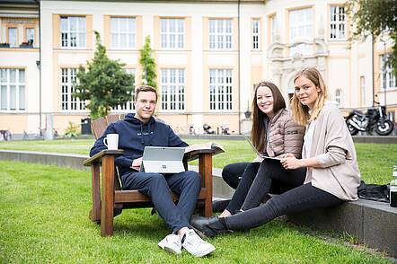 Foto: Studierende der Bucerius Law School tauschen sich aus.